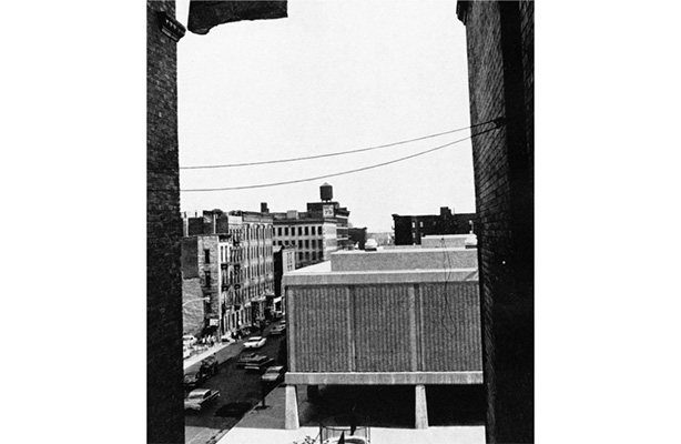 photo of I.S. 201 in Halem, by George Cserna.