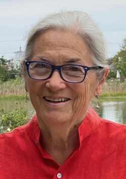 Headshot of Dolores Hayden